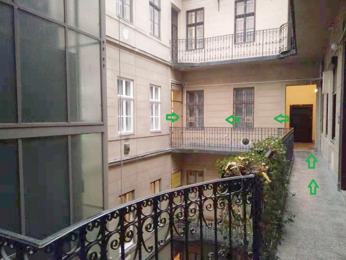 E34 Apartment Budapest Bagian luar foto